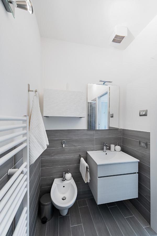 Appartamento Mazzini P1-25 By Wonderful Italy Sirmione Exteriér fotografie