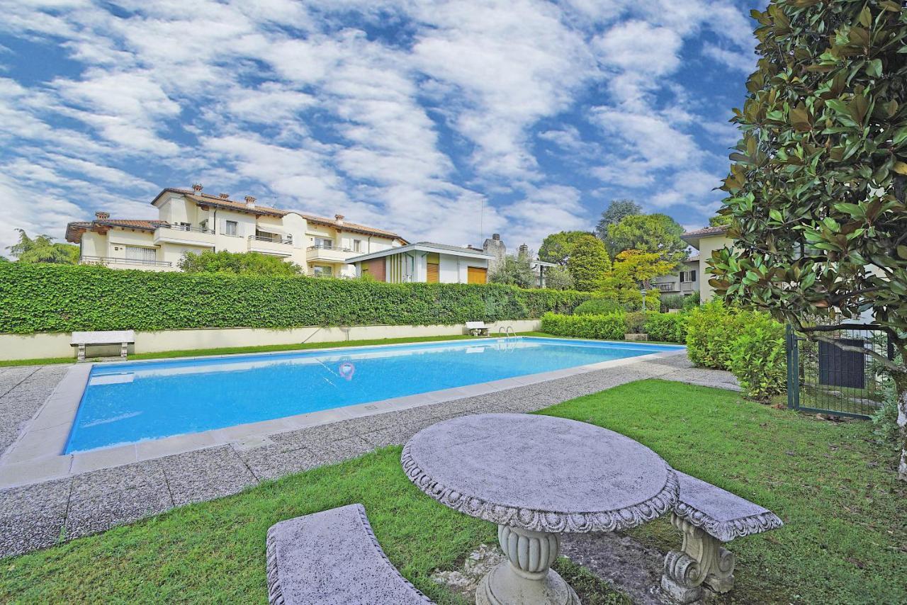Appartamento Mazzini P1-25 By Wonderful Italy Sirmione Exteriér fotografie